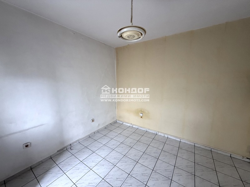 На продаж  2 спальні Пловдив , Въстанически , 95 кв.м | 58132713 - зображення [14]