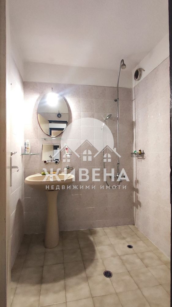 Продава 4-СТАЕН, гр. Варна, Зимно кино Тракия, снимка 15 - Aпартаменти - 49588224