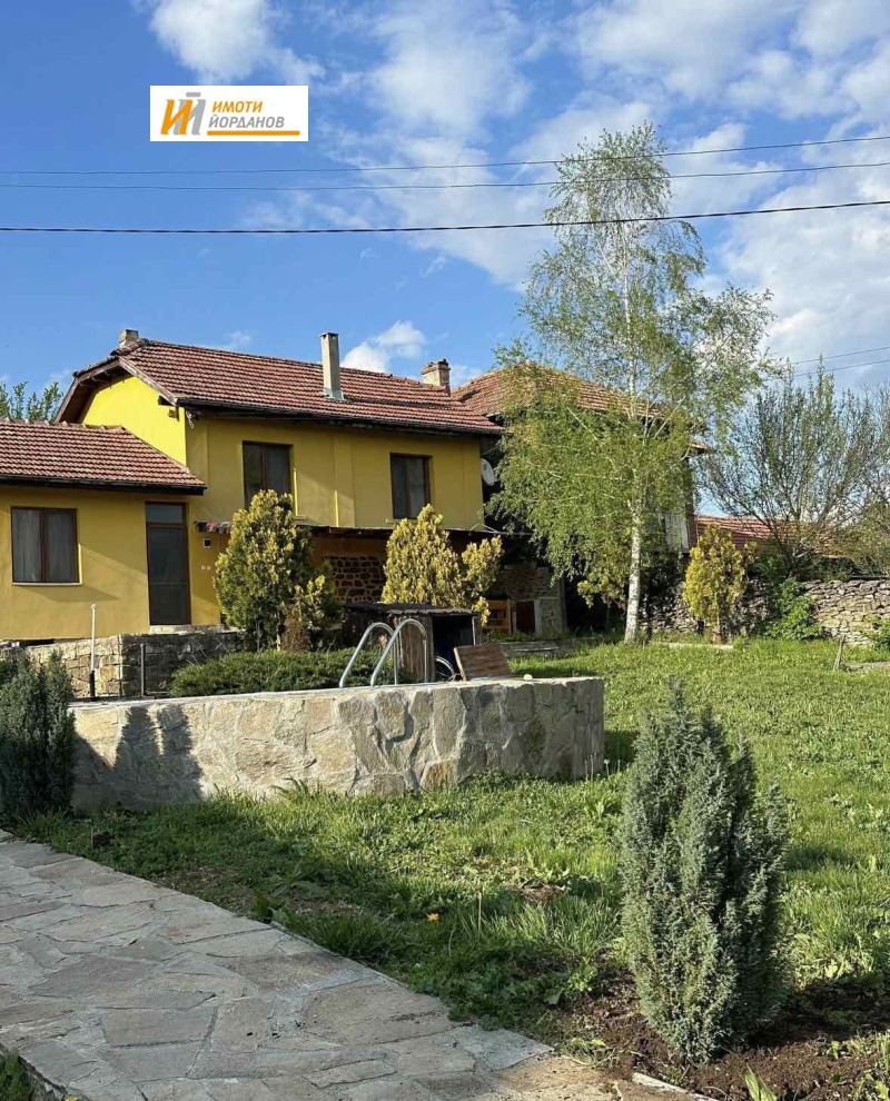 Продава КЪЩА, с. Коевци, област Велико Търново, снимка 2 - Къщи - 52363303