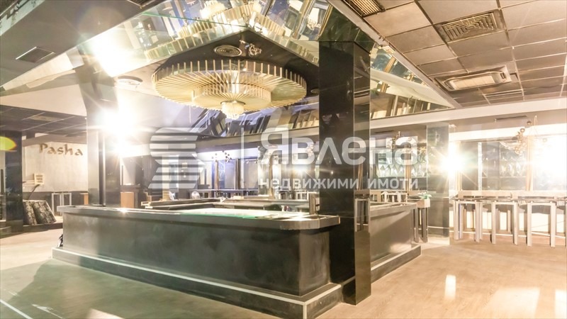 Продава ЗАВЕДЕНИЕ, гр. Пловдив, Център, снимка 4 - Заведения - 53330629