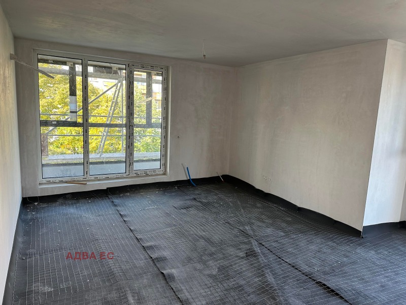 Продава 3-СТАЕН в град София, Люлин 5 - 120 кв.м / 192 355 € » 376 213.68 лв., АДВА ЕС