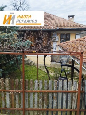 Продажба на имоти в с. Блъсковци, област Велико Търново - изображение 3 