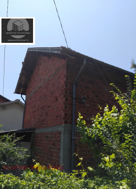Maison Gorna Grachtitsa, région Kyoustendil