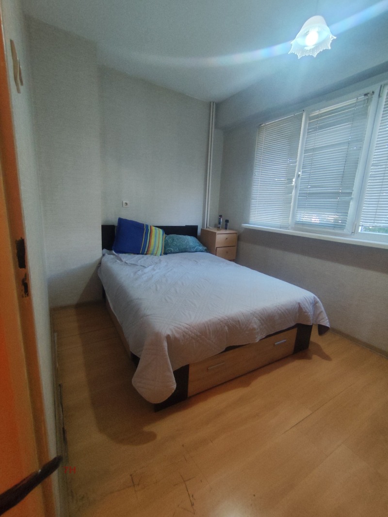 Myytävänä  1 makuuhuone Pernik , Mošino , 66 neliömetriä | 38051364 - kuva [3]