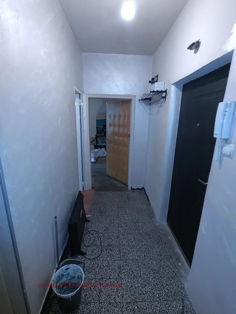 Продава  2-стаен град София , Надежда 4 , 65 кв.м | 92087247 - изображение [6]