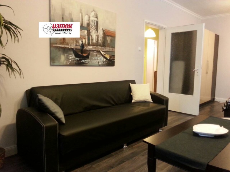 Продава 2-СТАЕН, гр. София, Младост 4