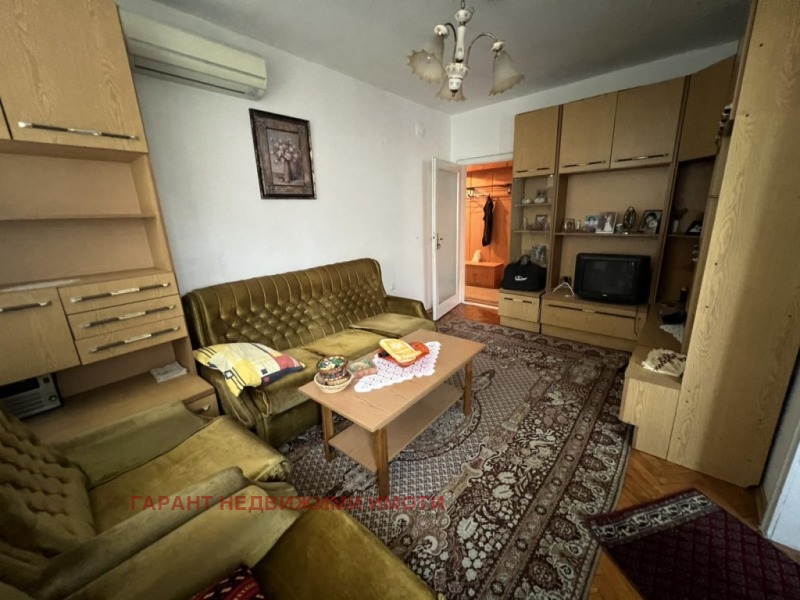 Продава  3-стаен град Габрово , Център , 76 кв.м | 48028735