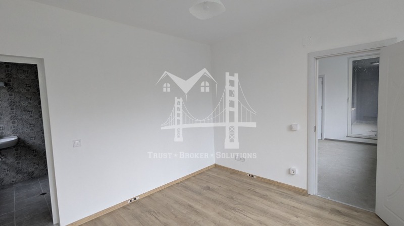 Продава  3-стаен град София , Зона Б-5-3 , 135 кв.м | 44950051 - изображение [2]