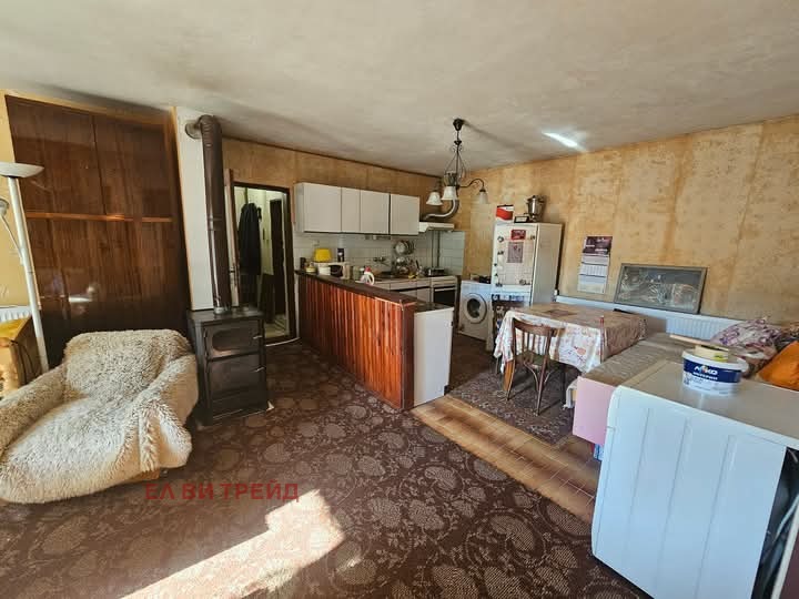Zu verkaufen  Hausboden Plewen , 9-ti kwartal , 150 qm | 84037306 - Bild [9]