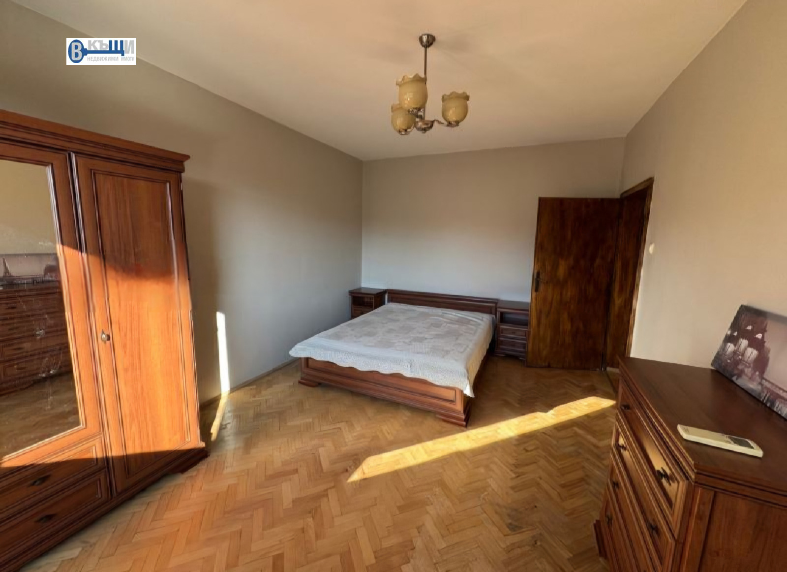 Продава 3-СТАЕН, гр. Велико Търново, Акация