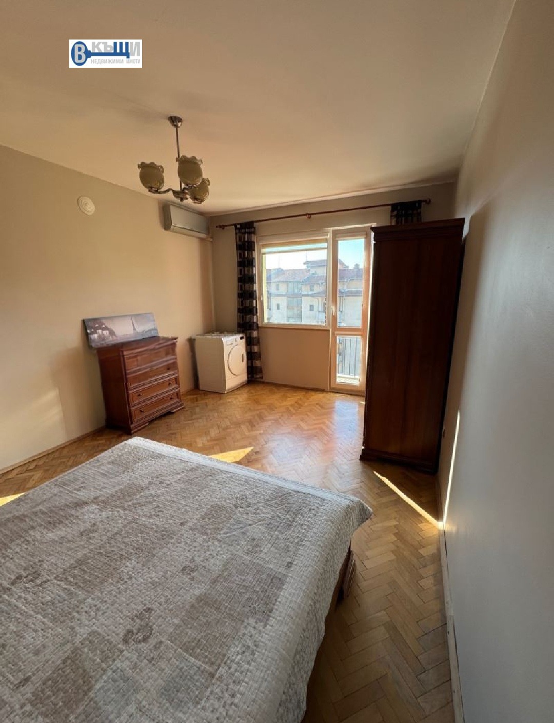 Продава 3-СТАЕН, гр. Велико Търново, Акация, снимка 2 - Апартаменти - 54063691