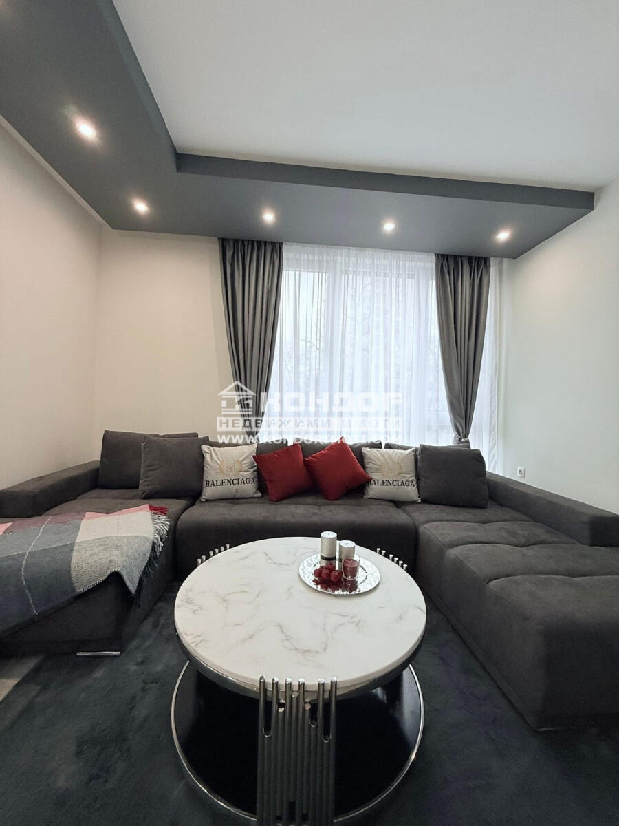 Продава 3-СТАЕН, гр. Пловдив, Център, снимка 5 - Апартаменти - 55308851