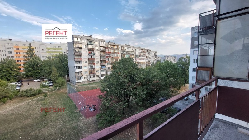 Продава 3-СТАЕН в град Габрово, Младост - 76 кв.м / 69 100 € » 135 147.85 лв., РЕГЕНТ