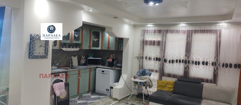 Продава 4-СТАЕН в град Добрич, Център - 92 кв.м / 150 000 € » 293 374.50 лв., ПАРАЛЕЛ