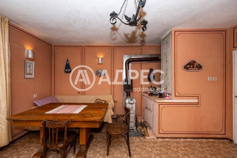 Продава КЪЩА, с. Бойково, област Пловдив, снимка 7 - Къщи - 49643697