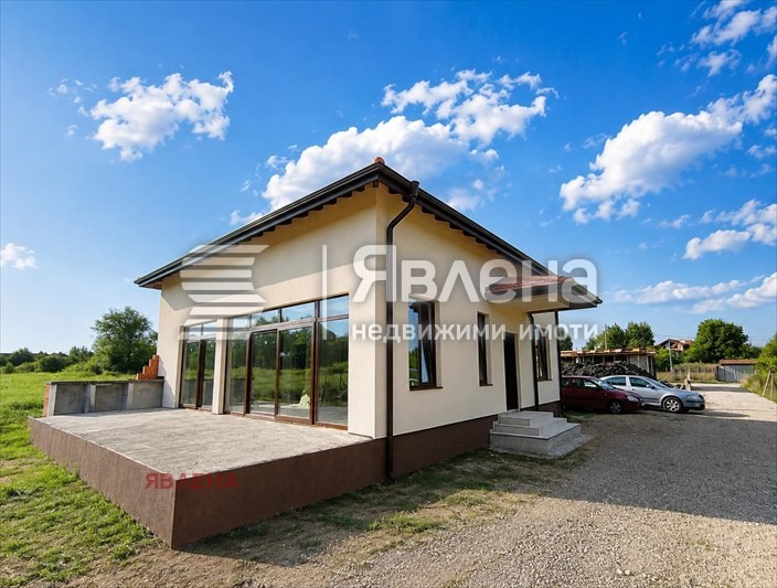 Продава КЪЩА, гр. Божурище, област София област, снимка 2 - Къщи - 56277137