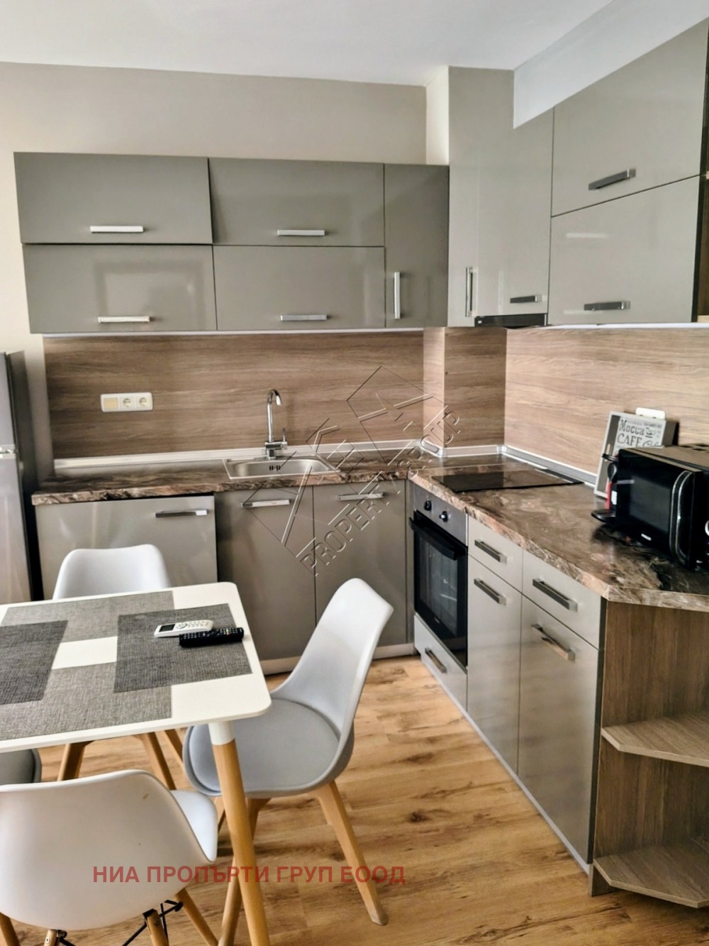 Продава 2-СТАЕН, гр. Поморие, област Бургас, снимка 2 - Апартаменти - 51969567