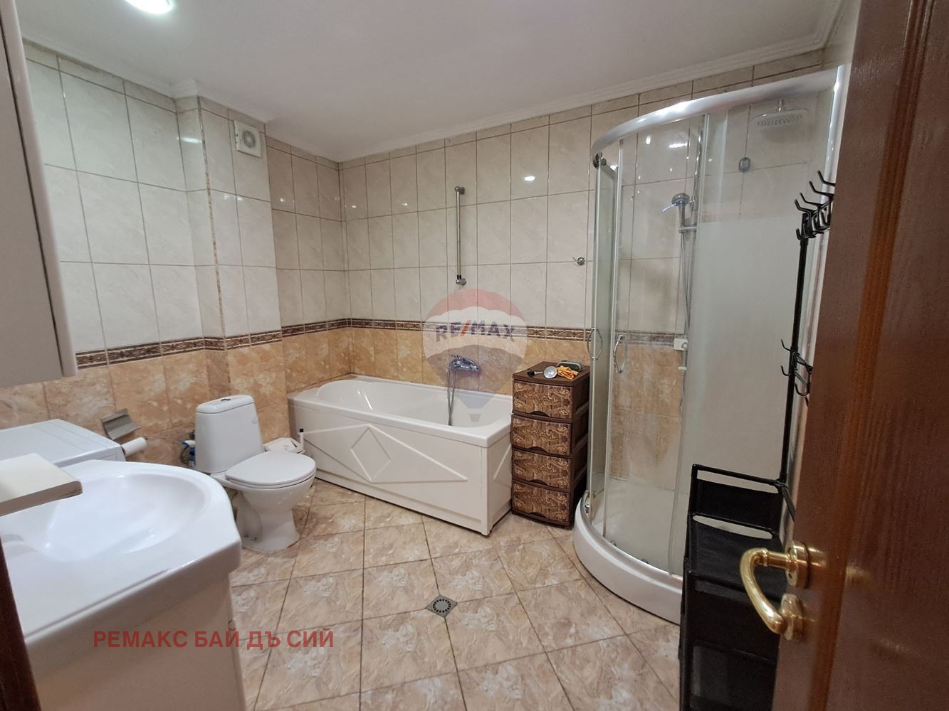 Продава 3-СТАЕН, гр. Варна, Операта, снимка 15 - Апартаменти - 55751986
