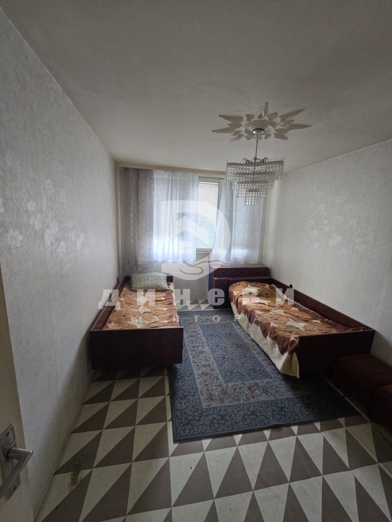 Продава  4-стаен град Стара Загора , Три чучура - юг , 74 кв.м | 88827639 - изображение [4]