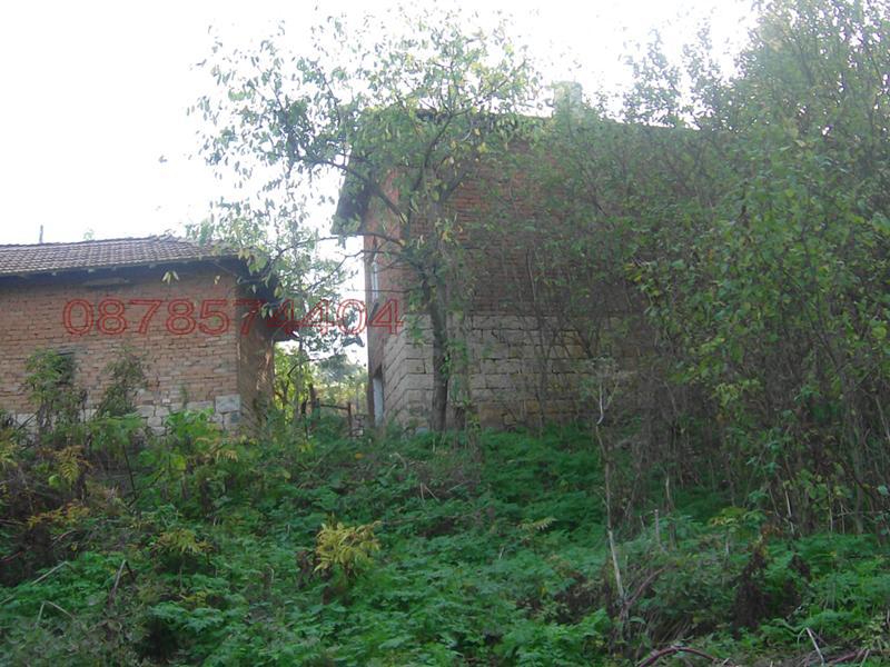 Продава КЪЩА, с. Осиково, област Търговище, снимка 2 - Къщи - 52780938