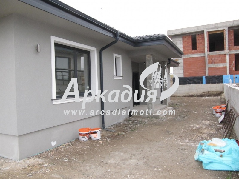 Продава КЪЩА, с. Марково, област Пловдив, снимка 3 - Къщи - 52622551