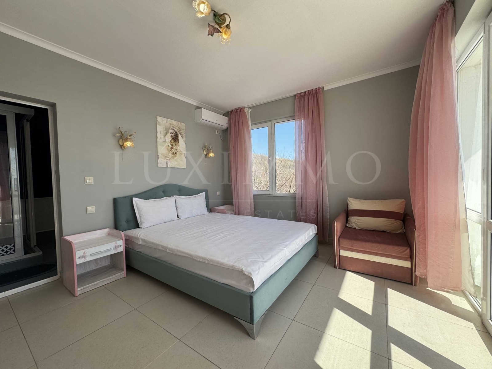 Продава КЪЩА, гр. Балчик, област Добрич, снимка 11 - Къщи - 54788597