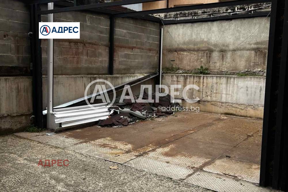 Продава ГАРАЖ, ПАРКОМЯСТО, гр. Варна, Победа, снимка 2 - Гаражи и паркоместа - 50708304