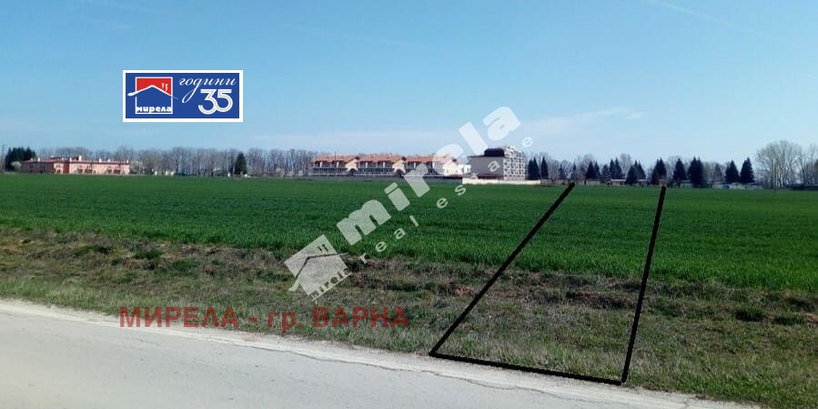 Продава ПАРЦЕЛ, с. Шкорпиловци, област Варна