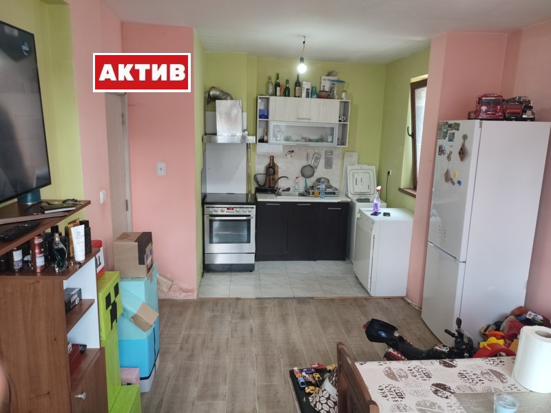 Na prodej  1 ložnice Targovište , Centar , 45 m2 | 29229878