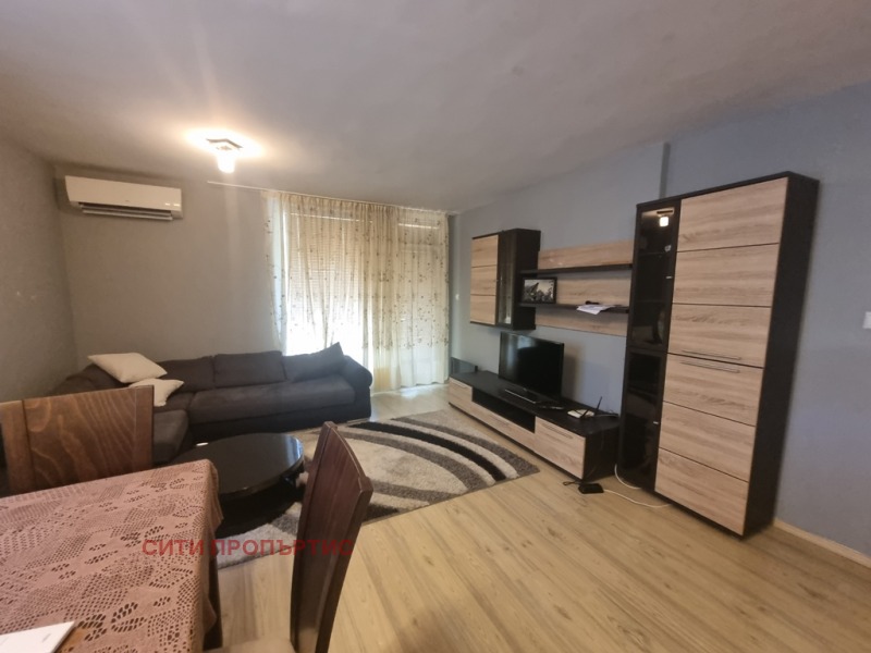 Продава  3-стаен, град Благоевград, Широк център •  140 000 EUR • ID 72793938 — holmes.bg - [1] 