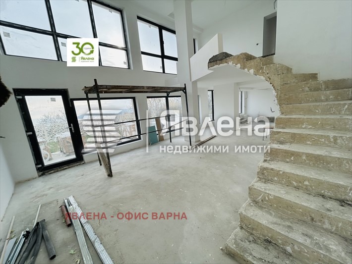 Продава КЪЩА, гр. Варна, м-т Акчелар, снимка 8 - Къщи - 48526213