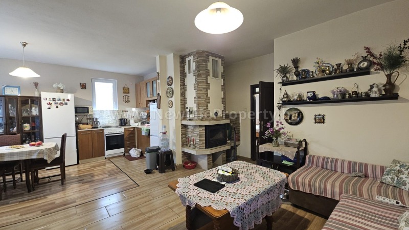 Продава КЪЩА, с. Драчево, област Бургас, снимка 4 - Къщи - 52100088