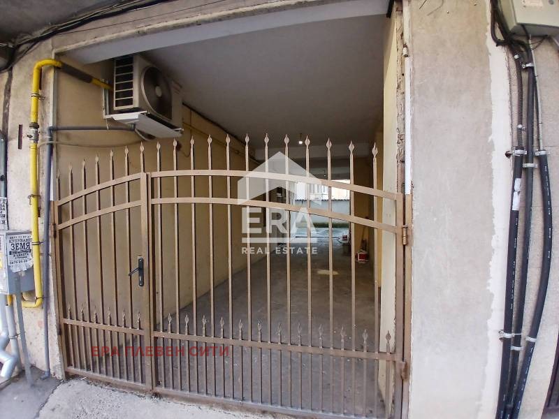 Продава  Магазин град Плевен , Идеален център , 25 кв.м | 76428911 - изображение [4]