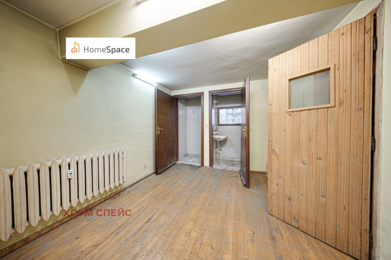 Продава  Магазин град София , Център , 400 кв.м | 47270940 - изображение [11]