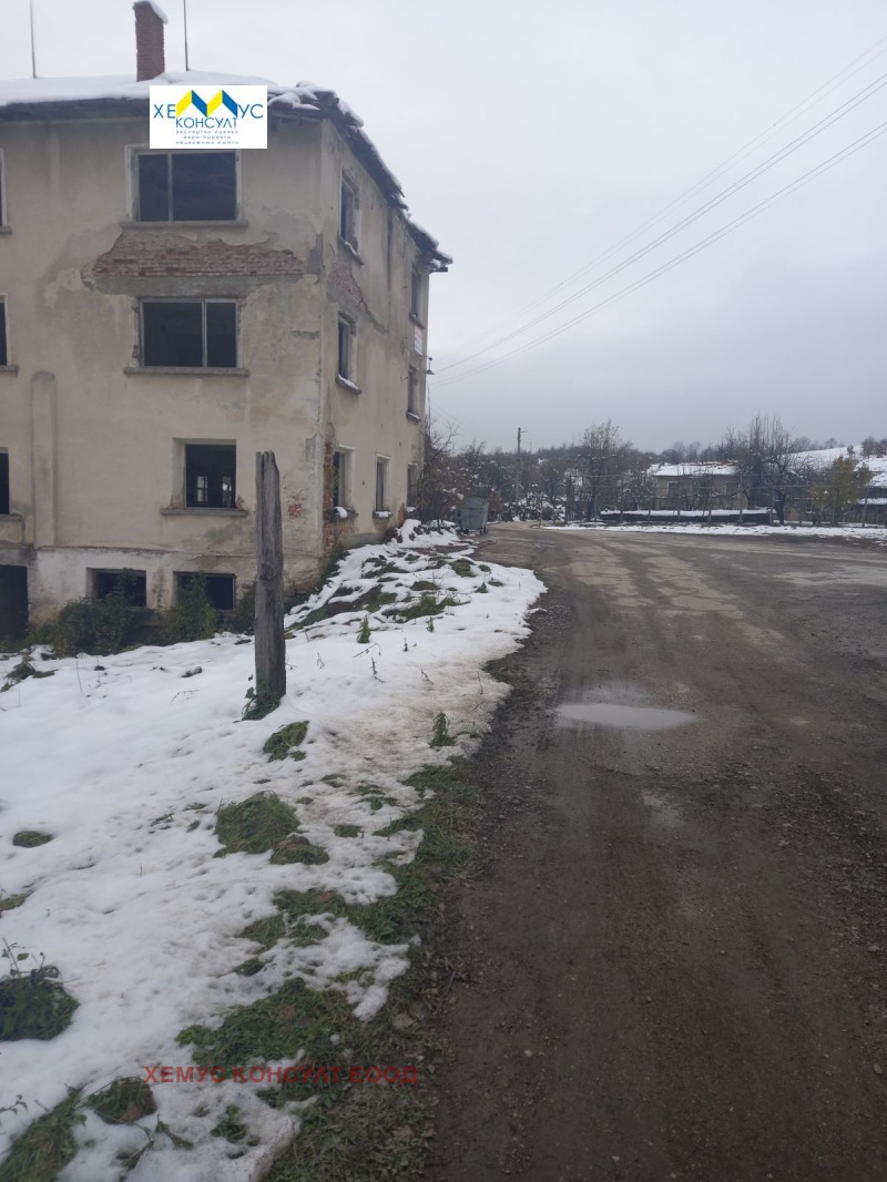 Продава ПАРЦЕЛ, гр. Априлци, област Ловеч, снимка 5 - Парцели - 53102046