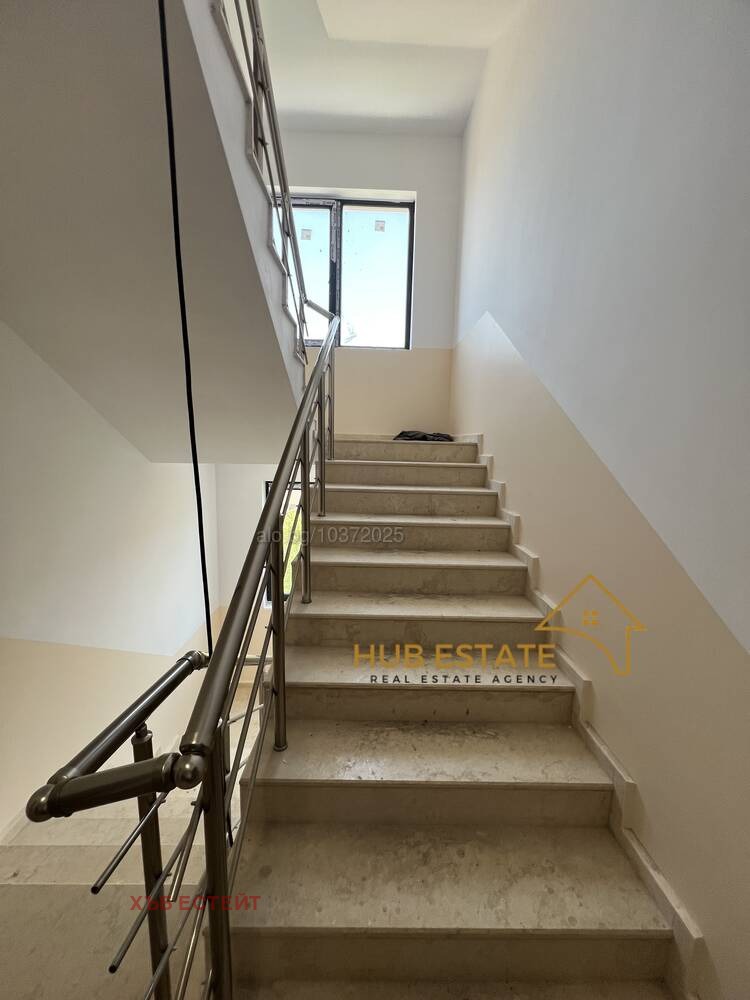 Продава  3-стаен град Добрич , Кралска зона , 123 кв.м | 44682177 - изображение [11]