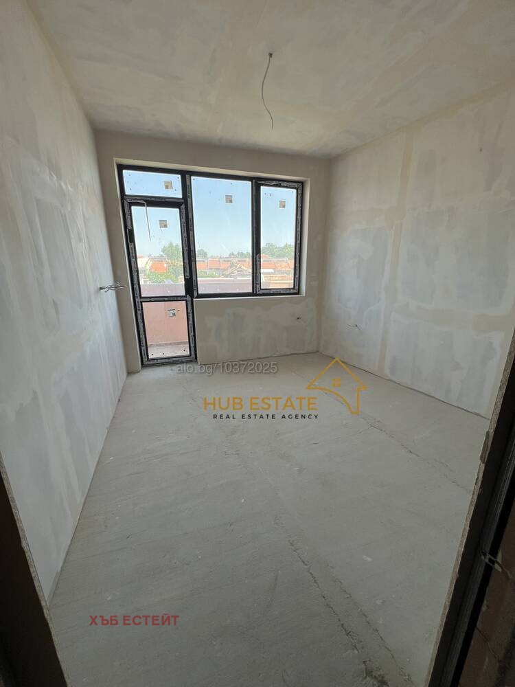 Продава  3-стаен град Добрич , Кралска зона , 123 кв.м | 44682177 - изображение [2]