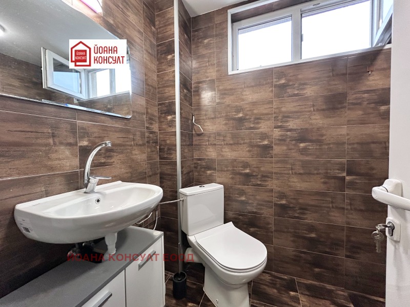 Продава 3-СТАЕН, гр. Плевен, Идеален център, снимка 9 - Апартаменти - 52646909