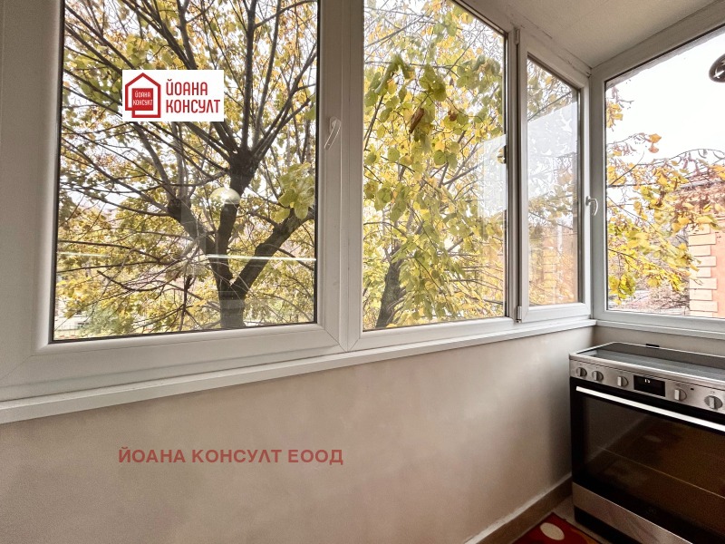 Продава 3-СТАЕН, гр. Плевен, Идеален център, снимка 5 - Апартаменти - 52646909