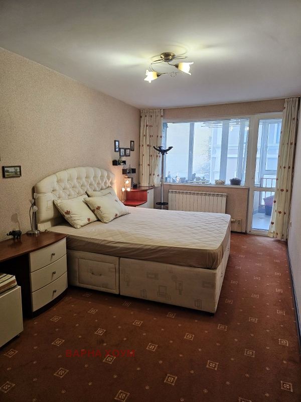 Продава 3-СТАЕН, гр. Варна, Център, снимка 9 - Апартаменти - 53982133