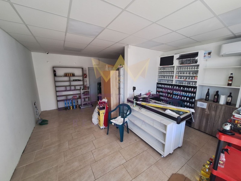 Eladó  Üzlet Burgas , Izgrev , 35 négyzetméter | 39304543 - kép [2]