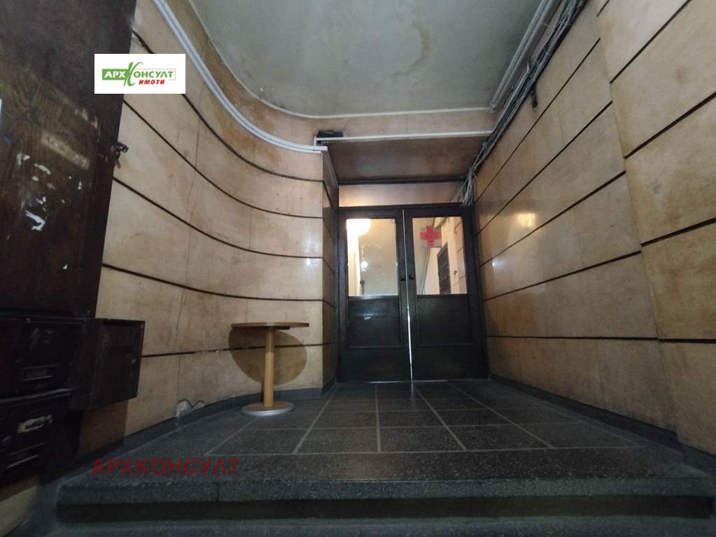 Продава 3-СТАЕН, гр. София, Център, снимка 16 - Апартаменти - 55667008