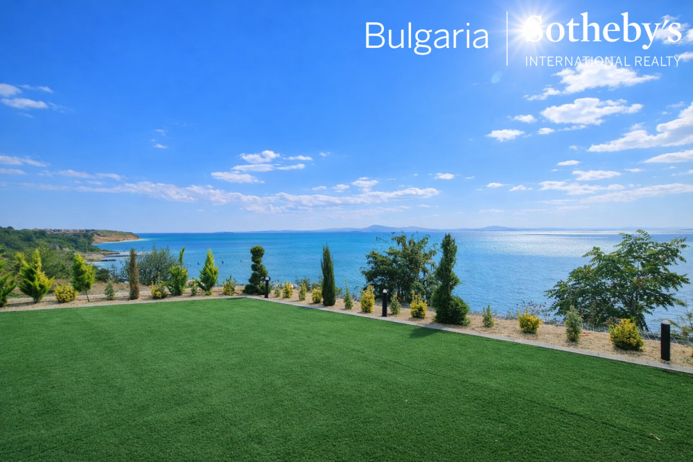 Продава КЪЩА, гр. Бургас, Сарафово, снимка 2 - Къщи - 53627580