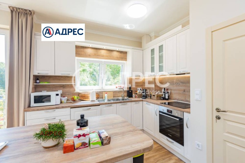 Продава МНОГОСТАЕН в град Варна, Галата - 160 кв.м / 336 000 € » 657 158.88 лв., АДРЕС