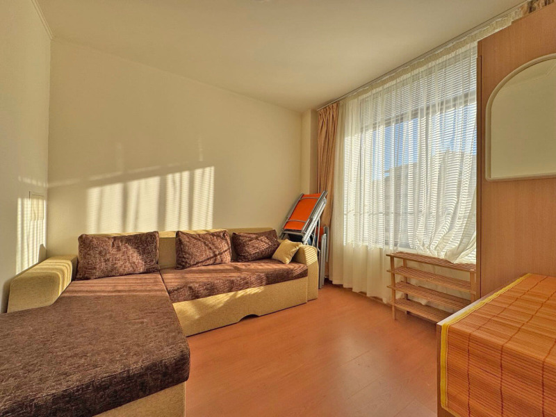 Till salu  2 sovrum region Burgas , k.k. Slantjev brjag , 69 kvm | 89155787 - bild [8]