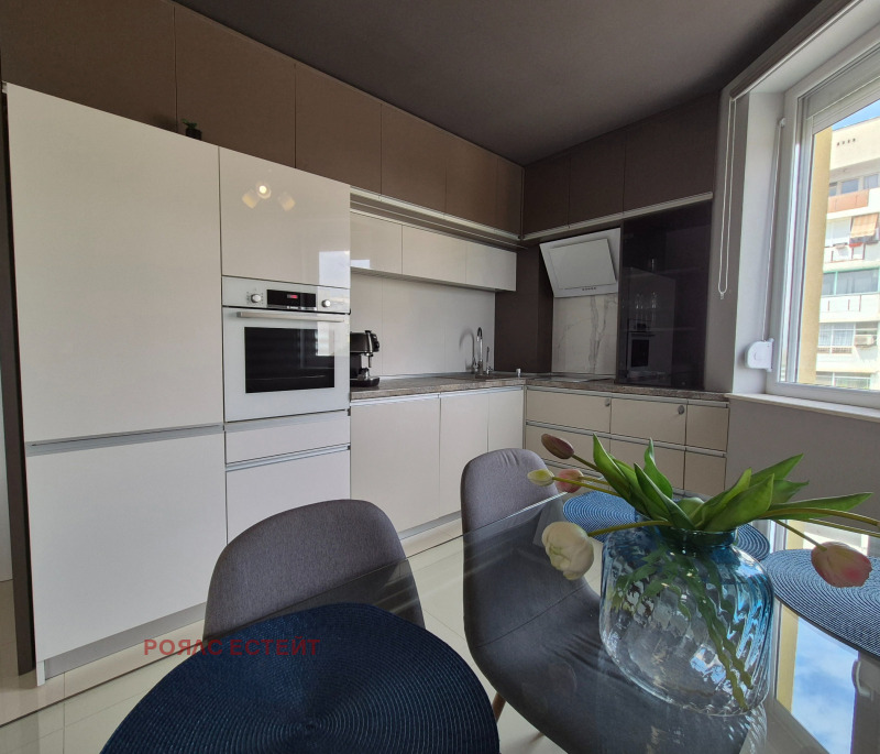 Zu verkaufen  2 Schlafzimmer Stara Zagora , Scheleznik - zentar , 92 qm | 89416185 - Bild [3]