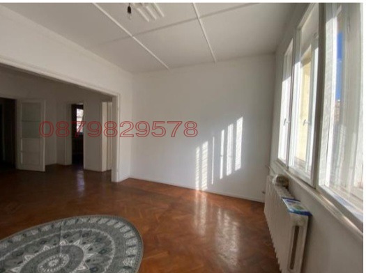 Продава 3-СТАЕН, гр. София, Център