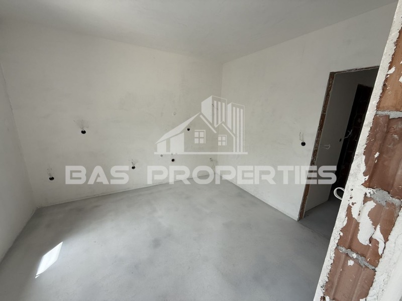 Till salu  3+ sovrum Sofia , Bojana , 198 kvm | 61498634 - bild [7]