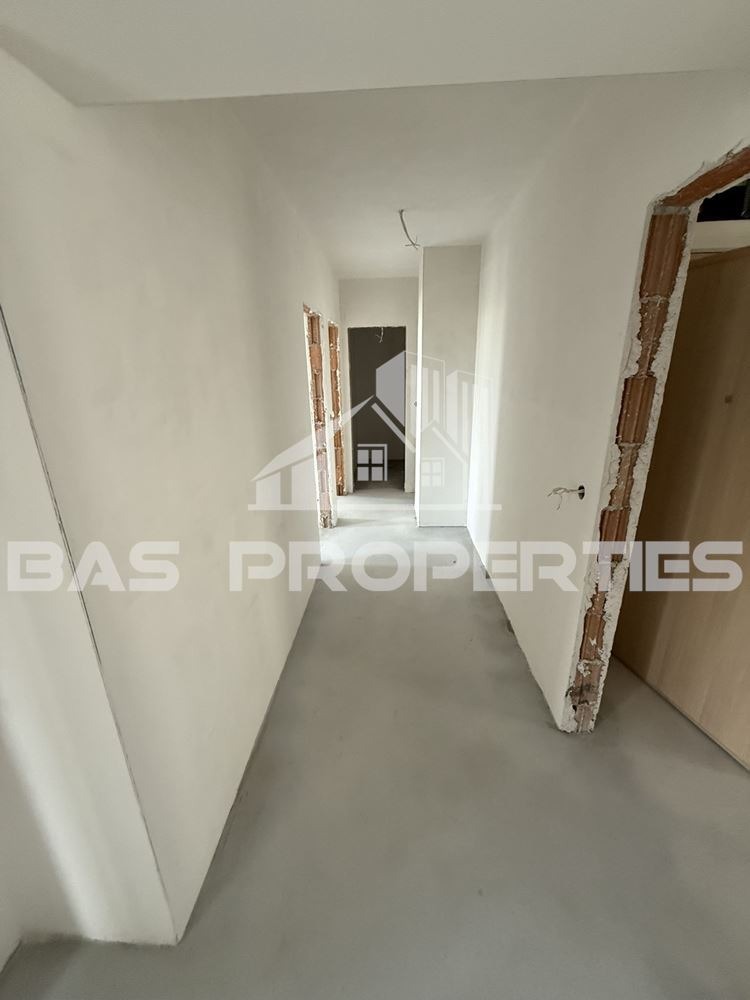 Till salu  3+ sovrum Sofia , Bojana , 198 kvm | 61498634 - bild [8]