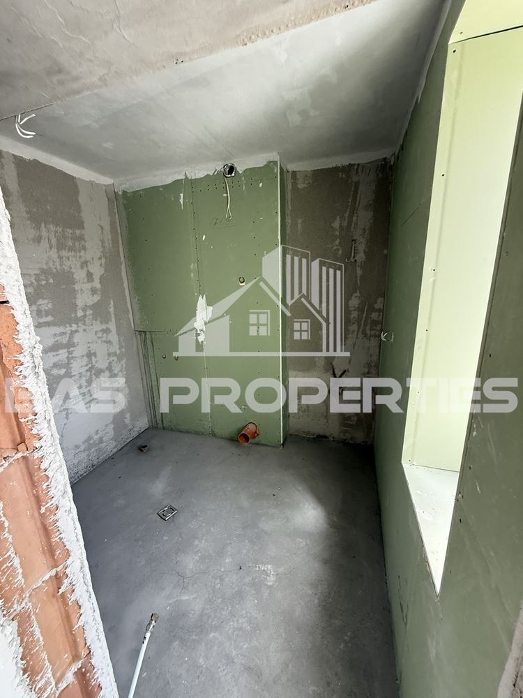 Till salu  3+ sovrum Sofia , Bojana , 198 kvm | 61498634 - bild [10]
